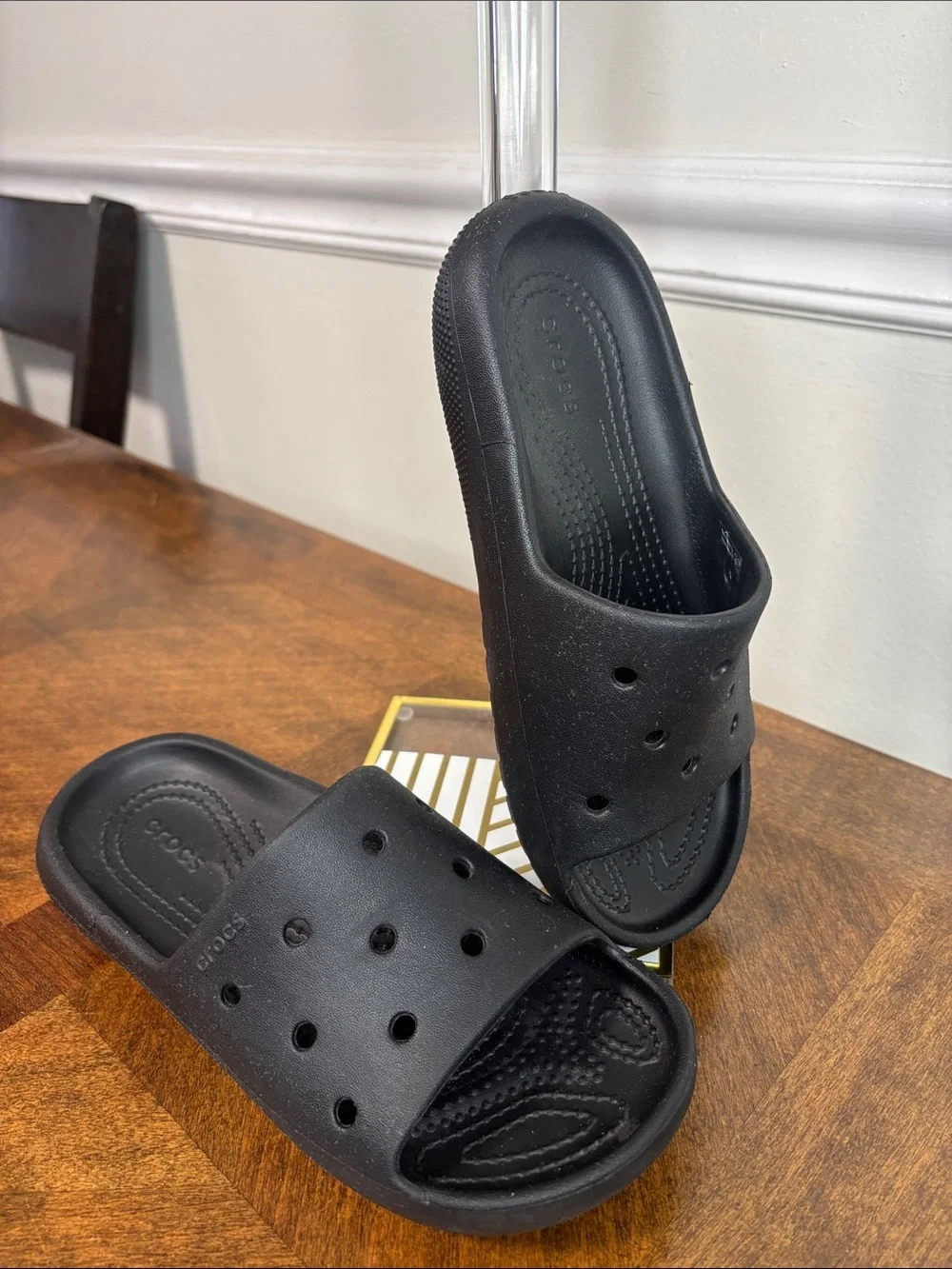 CROCS kids material sandals